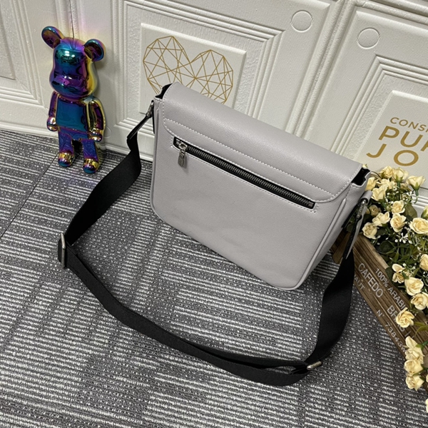 ルイヴィトンバッグ側面デザイン